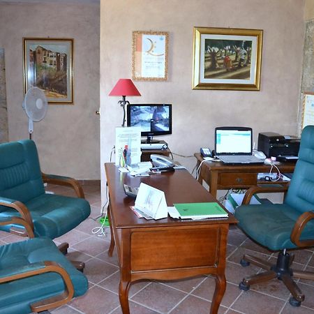 Residenza La Vigna Aparthotel ปาร์เกลียา ภายนอก รูปภาพ