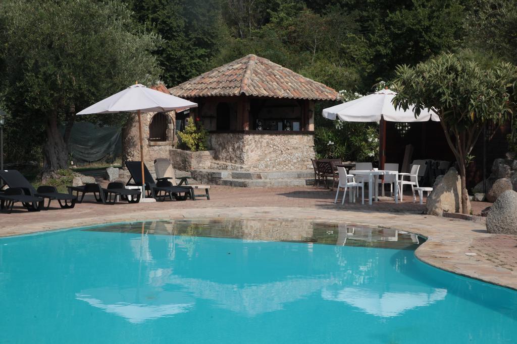 Residenza La Vigna Aparthotel ปาร์เกลียา ภายนอก รูปภาพ